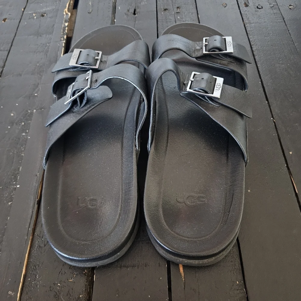 UGG Men's 11 Black Sandals with Silver Buckles Slides Wainscott
